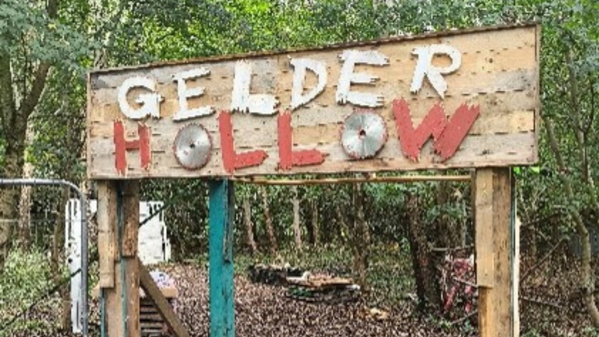 Gelder Group Haunted Walk sign